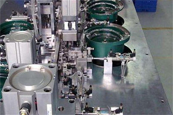 喷胶机生产公司，专业定制高效喷胶解决方案